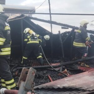 erzincanda iki katli evde yangin JMnE6abY