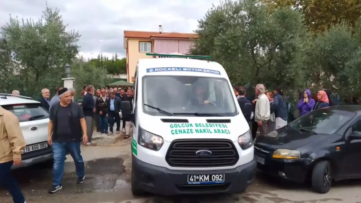 dilovasinda petrokimya tesisinde patlama RlApKVpy