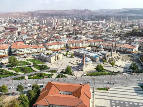 Sivas’ta Motorlu Araç Sayısı Rekor Kırdı